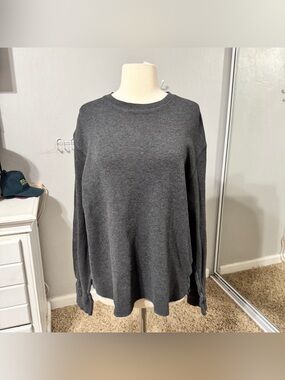 Y2K GAP Grey Thermal